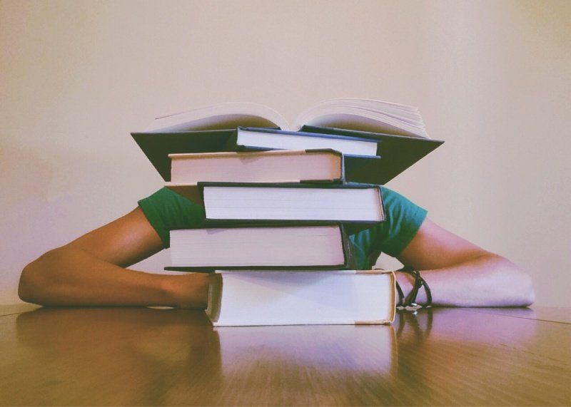 What happens if you don't pay your student loans?